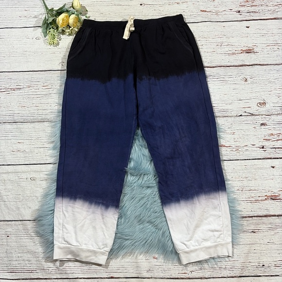 Electric & Rose Abbot Kinney Sweatpant in Onyx, Navy, & Cloud - Picture 8 of 9
